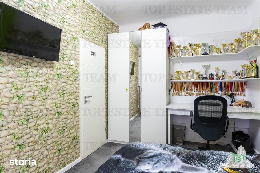 Casă cu 4 camere cu Teren 175 Mp în Vatra Luminoasă