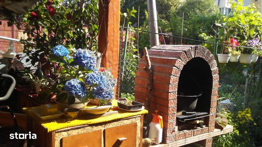 Casă cu 4 camere cu Teren 482 Mp în Între Lacuri