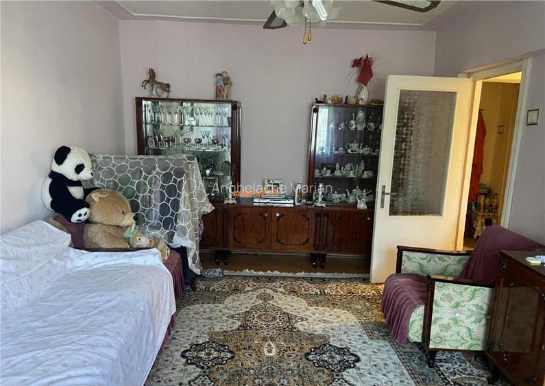 Apartament 3 camere , zona Gara , decomandat, 70 mp , mobila Apartament 3 camere , zona Gara , decomandat, 70 mp , mobila