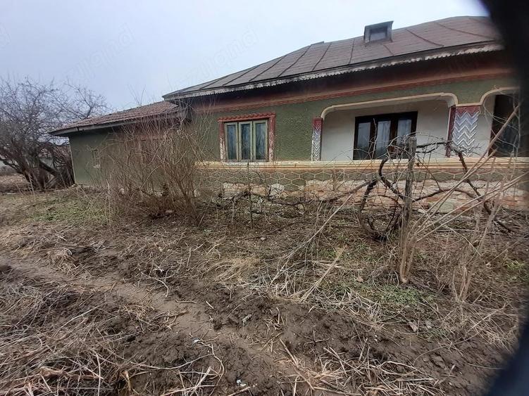Casa de vanzare maia jude?ul lalomita - 1