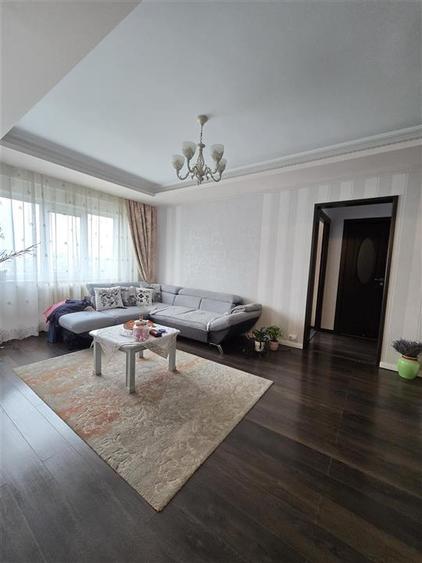 Mircea cel Batran - 3 camere decomandat 72mp, etaj intermediar - 1