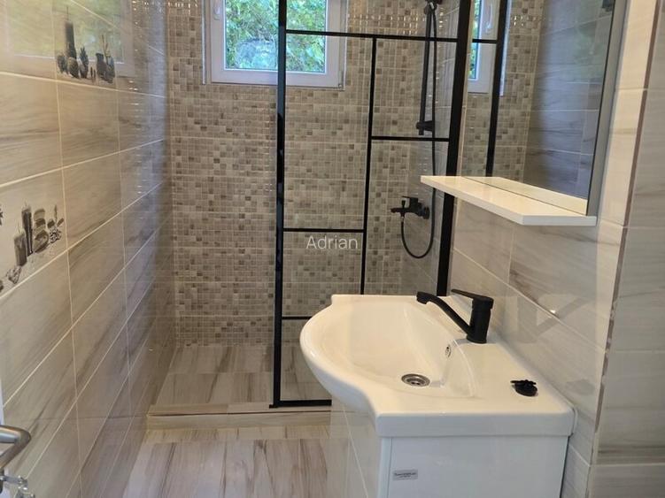 Barajul Lotru, 5 minute metrou, parc IOR, bloc mixt,renovata complet