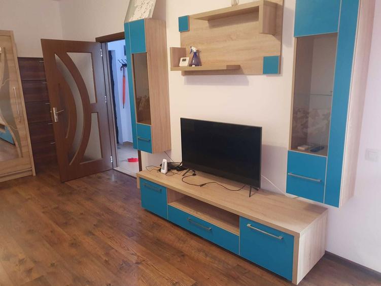 Garsoniera de inchiriat Piata Trapezului, metrou 1 Decembrie 1918 - 2