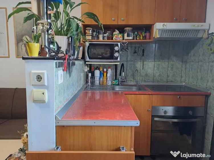 Garsoniera semidecomandata zona Piata Astra. - 6