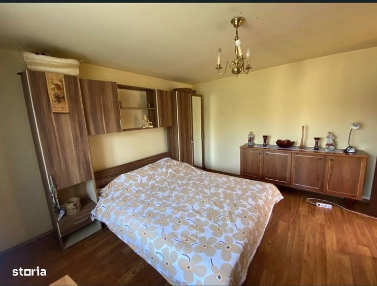 Casa separata cu 3 camere ?i teren 499mp - 4