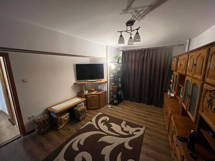 Apartament decomandat 2 camere - 4