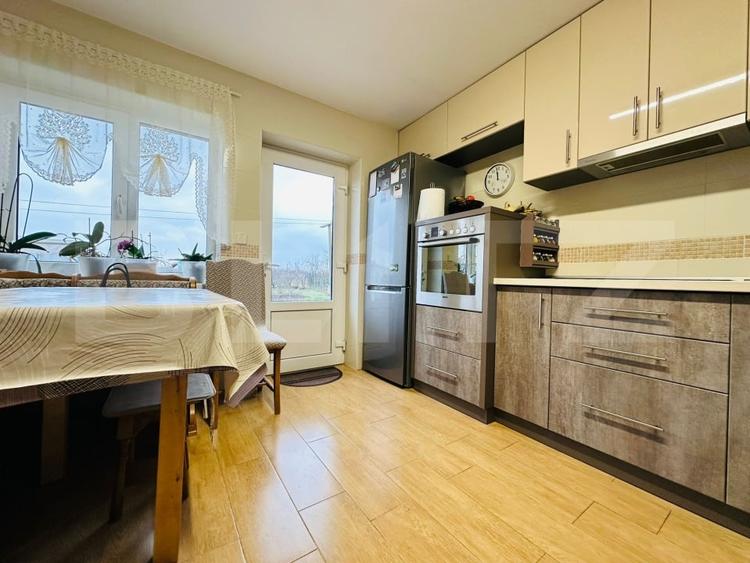 Casa individuala  – Codlea, utila 240 m², 2 bai & garaj - 2