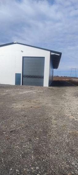 Hala 250 mp noua Ciorogarla ( Autostrada A 1 ) - 1