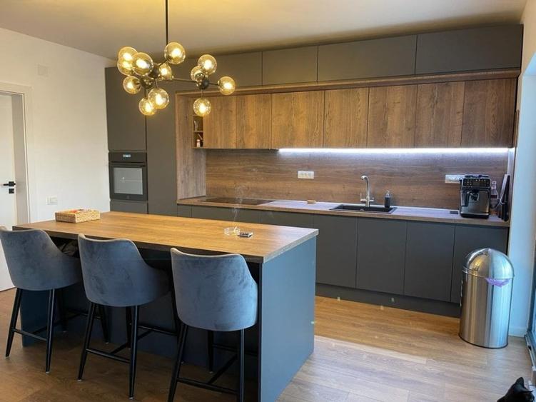 Particular , fara TVA - Berceni - Miorita , 247.000 euro - 240 mp utili - 13