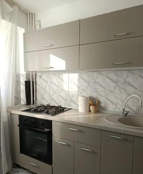 Basarabia - IOR - Garsoniera ideal investitie - 2