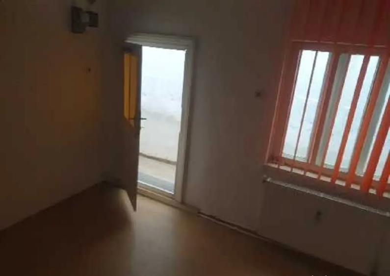 Imobil de vinzare - 6