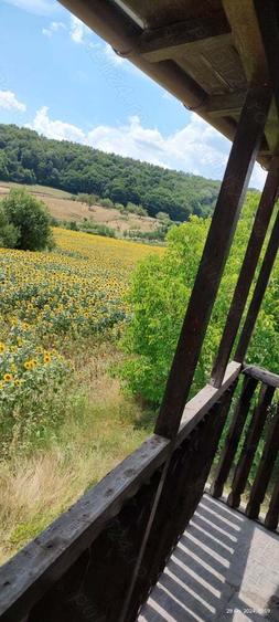 casa cu etaj de vanzare . - 7