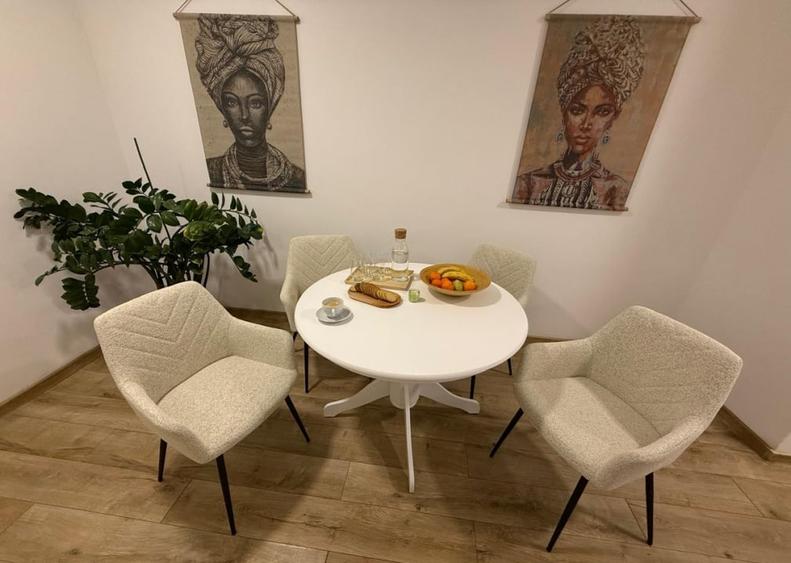 Casa | Eroii Revolutiei | 5 Camere | Garaj | Terasa | Inalzire in Pardoseala - 1