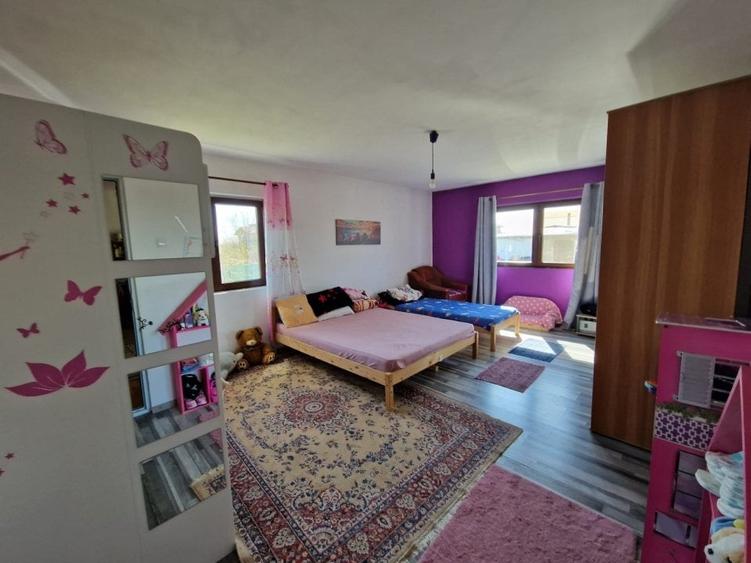 Mihailesti, vanzare vila P+M, 258mp, teren 912mp. - 13