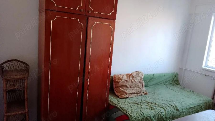 Dau in chirie ap. 3 camere central Arad - 2