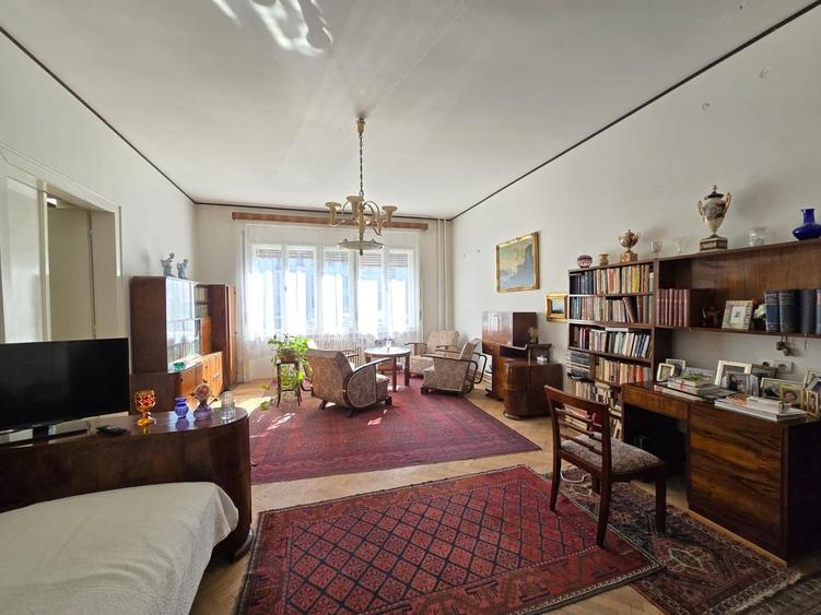 Apartament deosebit in centrul  Timisoarei, cu terasa si curte - 2