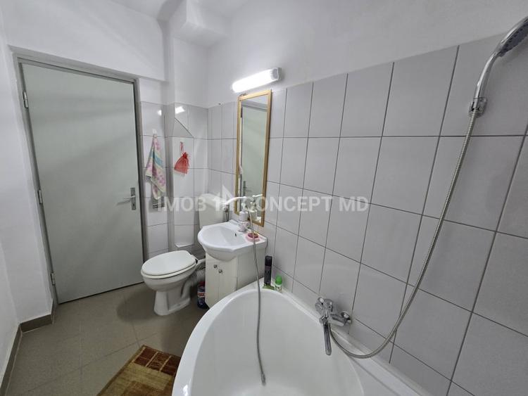VANZARE PARTER cu 2 camere PE BULEVARD, in Ploiesti - 15