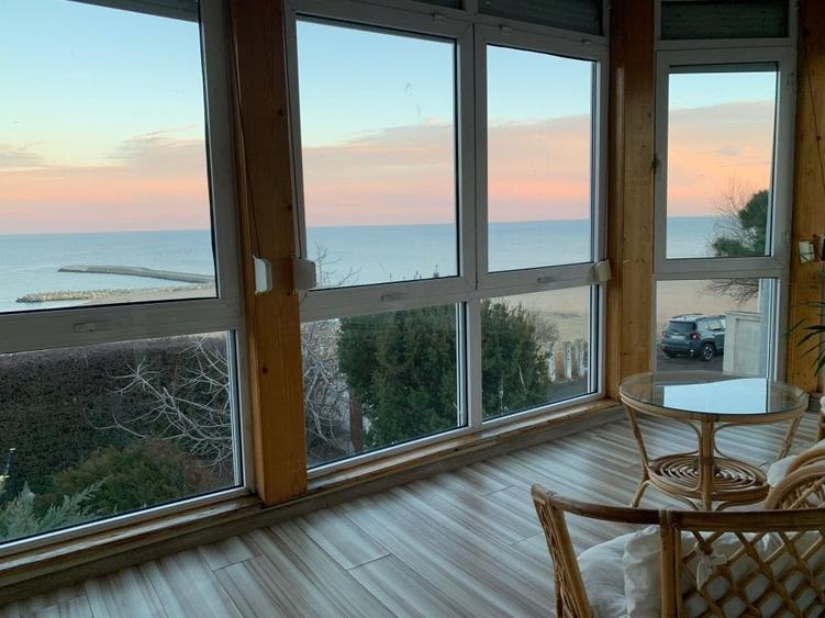 Vila de inchiriat zona Faleza Nord-vedere catre mare - 2