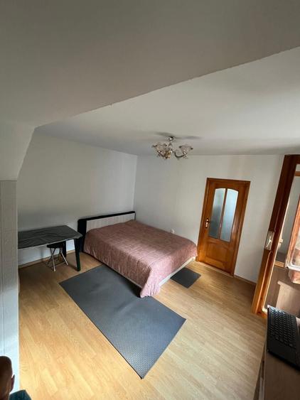 Apartament cu 2 camere semidecomandat în Braniștea