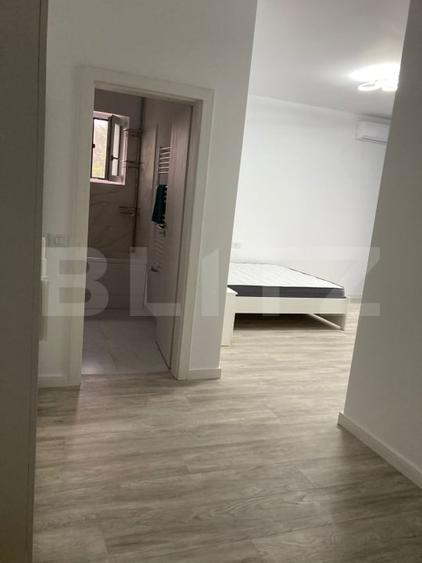 Garsoniera, decomandata, 37 mp, zona Cornitoiu - 2