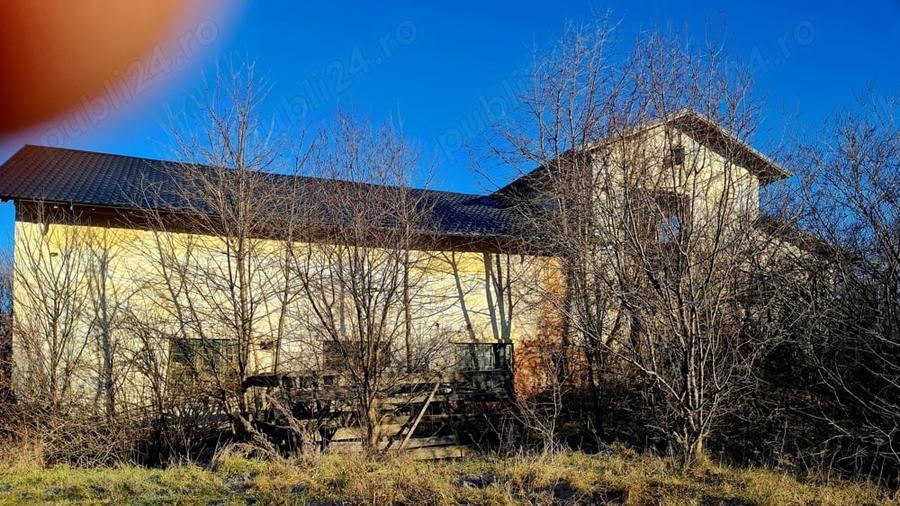 Proprietar-vand Cladire mare, din caramida in Sagna 375 m2 - 5