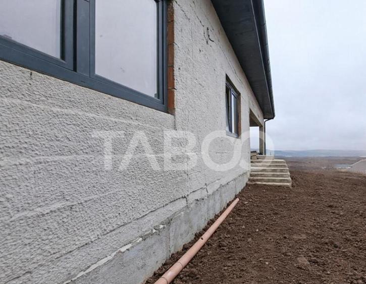 Casa pe un singur nivel de vanzare - liniste - calmitate - a - 11