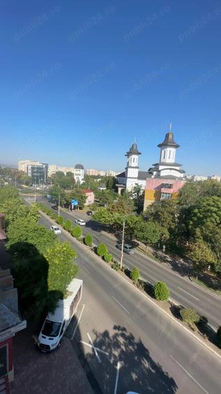 Inchiriez apartament 3 camere - 2