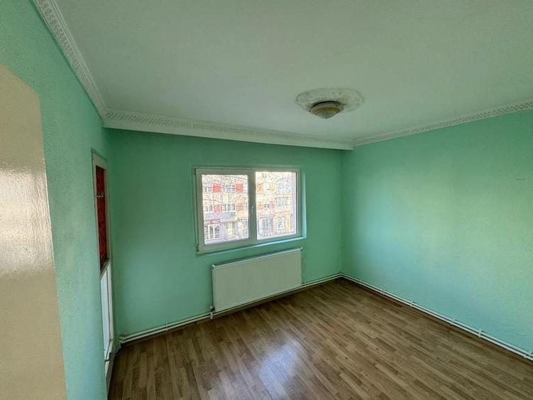 Apartament 3 camere decomandat- zona Inel2 - 5