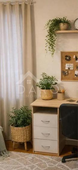 Apartament de inchiriat 3 camere | Zona Palas | 450 /luna - 1