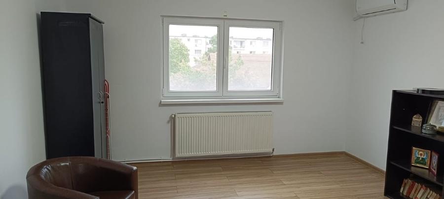 Vand ap renovat complet - raport calitate/pret excelent, direct proprietar - 9