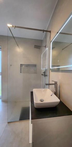 Casa de Lux cu 4 camere Teren 1200 mp - 2