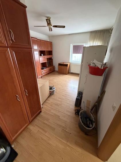 Vand Garsoniera Brasov - 1