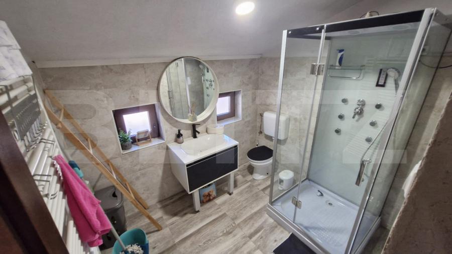Cabana 5 camere, 140 mp utili, 3000 mp teren,valea Inzelului - 3