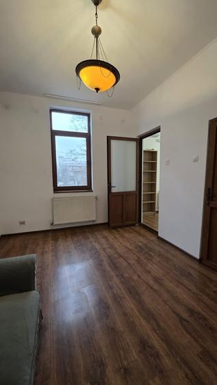 Cotroceni, etaj 1 vila interbelica, ideal locuinta sau birou 5min metrou - 2