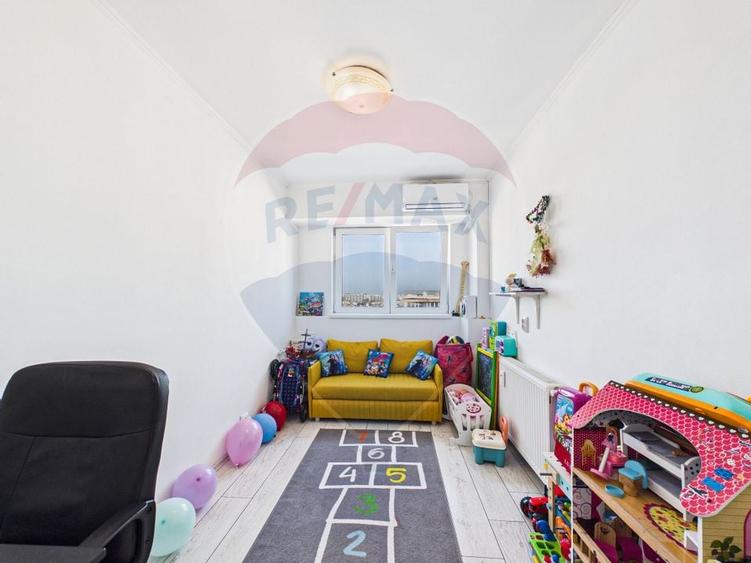 Apartament de 3 camere cu priveliste - zona Stefan Cel Mare - 5