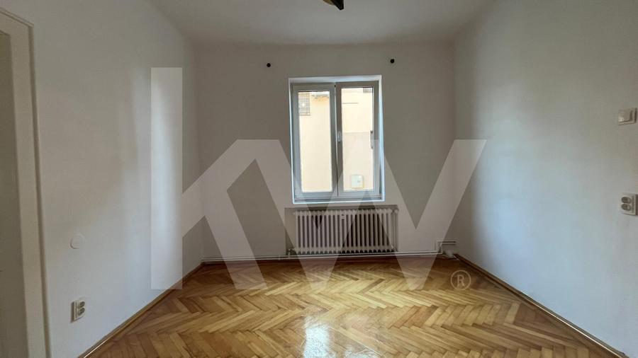 Casă individuală de închiriat – 4 camere, curte și terasă – Terezian - 8