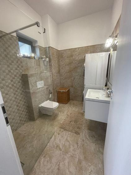 Apartament cu 3 camere decomandat, mobilat în Nord
