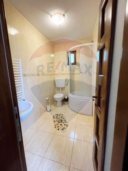 Casa /Vila de vanzare in Durau - 33