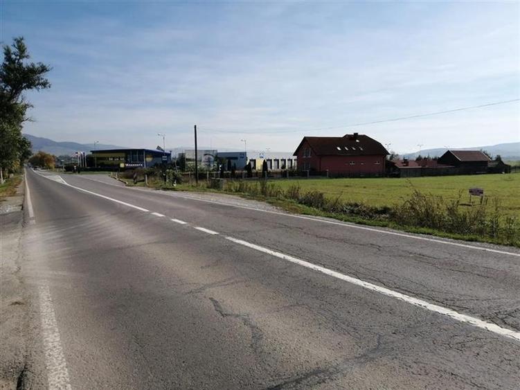 Teren intravilan in M. Ciuc langa Waberer''s - 2