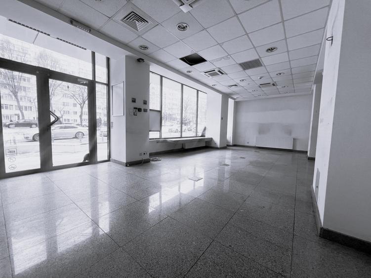 spatiu vizibilitate mare, ideal banca, reprezentanta, magazin, 110 sau 174 mp - 1