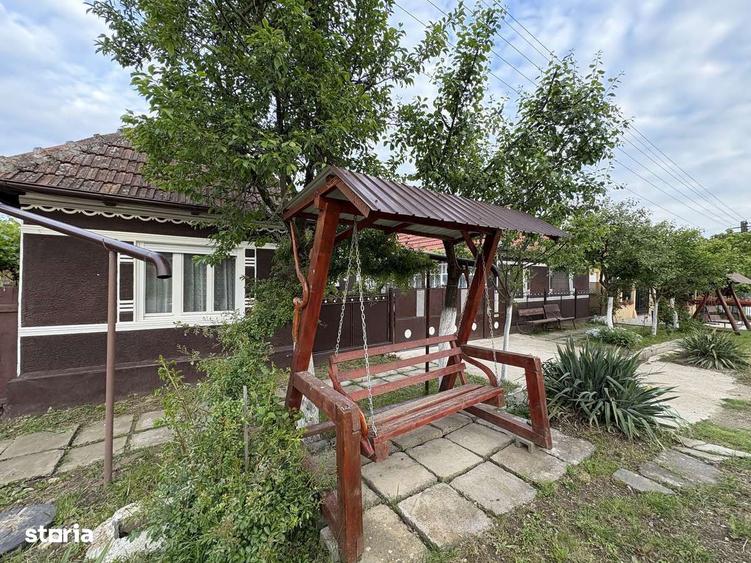 Casa de vanzare Arneag 5 camere zona verde cu acces la rau din gradina - 9