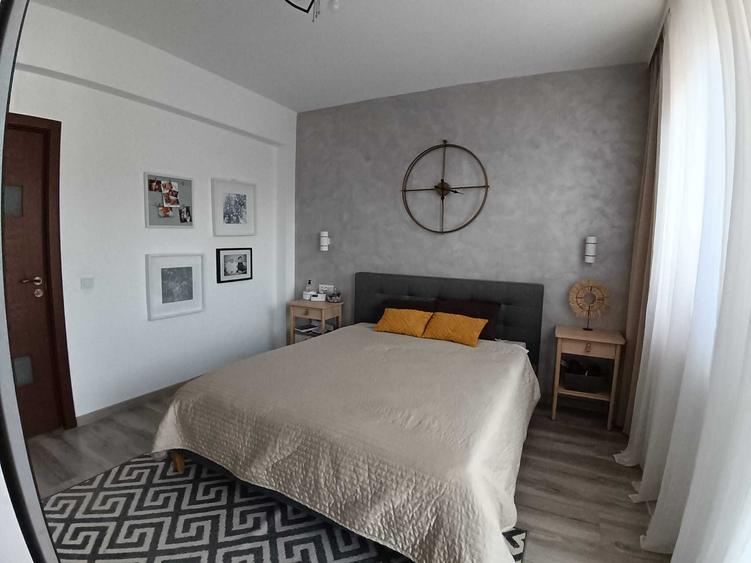 Casă cu 4 camere cu Teren 250 Mp în Central