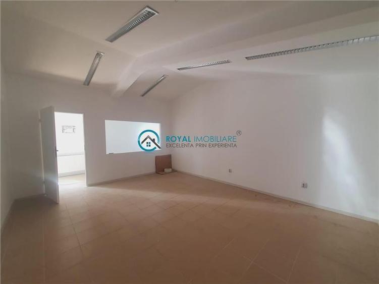 Spațiu industrial, de 260 mp, în Vest