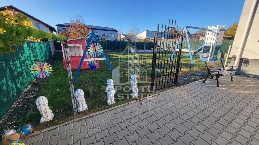 Duplex cu 6 camere cu Canalizare în Buziașului