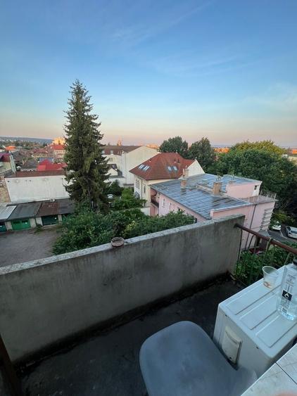 Apartament cu 2 camere nedecomandat în Central