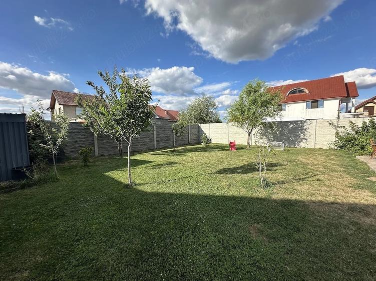 Casă cu Teren 500 Mp în Central