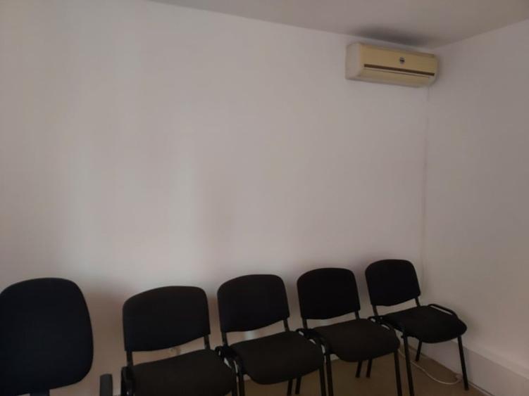 Apartament cu 2 camere decomandat, mobilat în Decebal