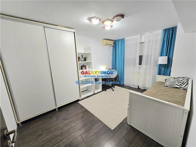 Apartament cu 3 camere semidecomandat, mobilat în Splaiul Unirii