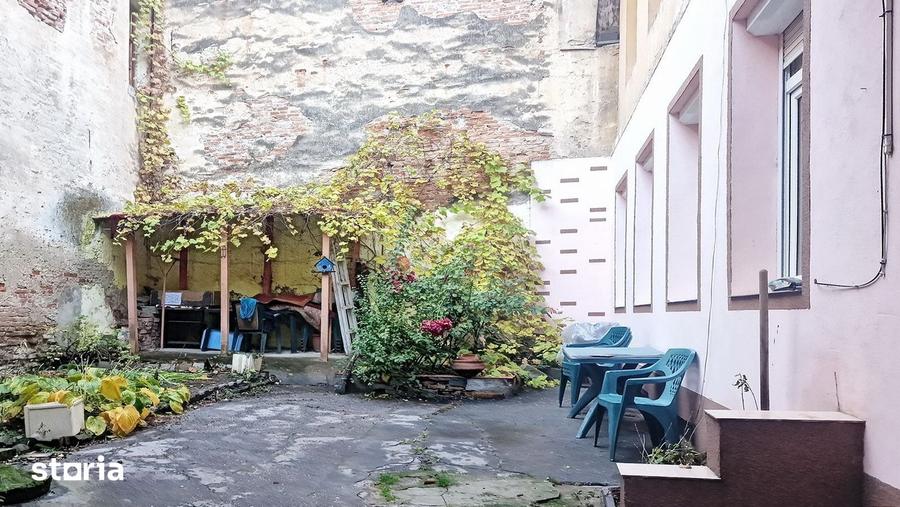 Apartament cu 2 camere în Centrul Istoric