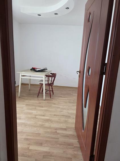 Apartament 2 cam.Zona 0 - 4